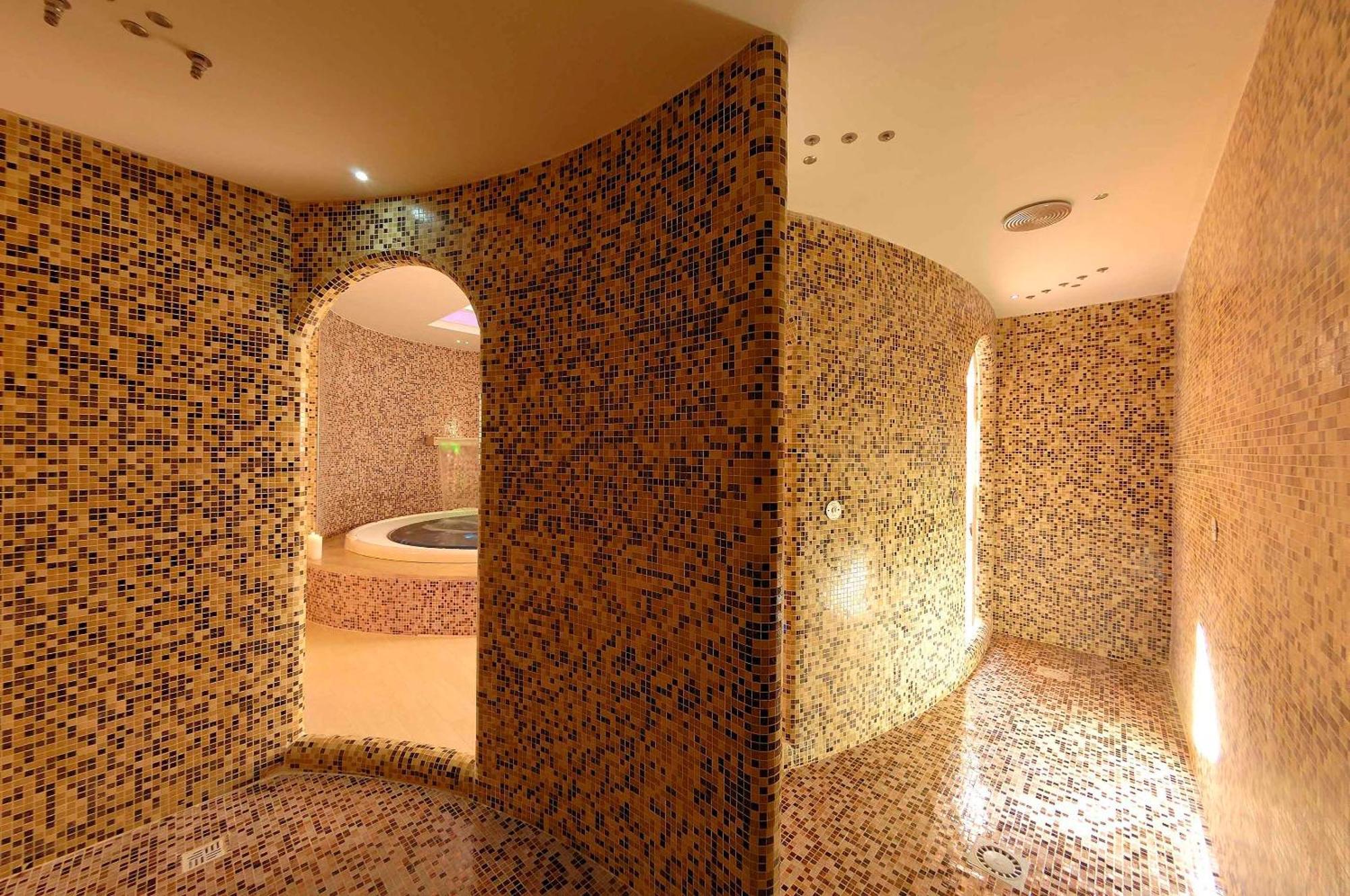 Hotel Ristorante Toscana Alassio Exterior foto